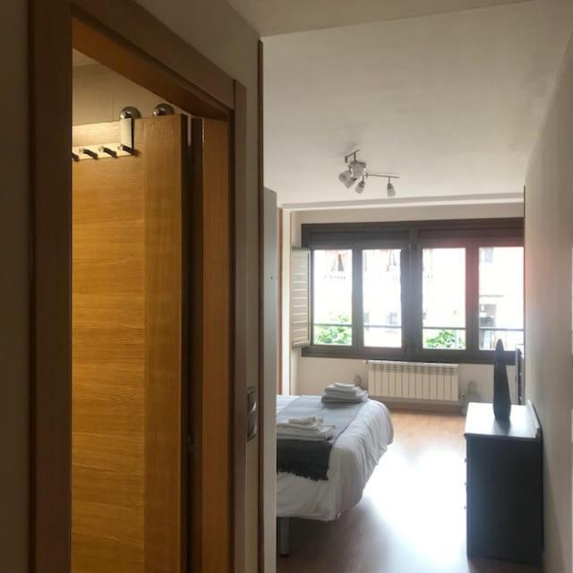 Apartamento Entero El Puente Onís Extérieur photo